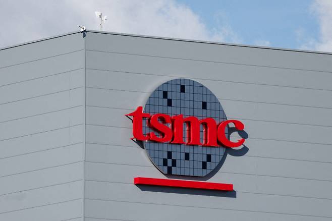 TSMC가 7월16일 2분기 실적을 공개한다. 사진은 대만 가오슝 소재 TSMC 제조 공장. /로이터=뉴스1