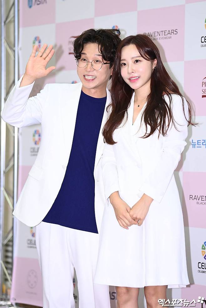 사진 = 엑스포츠뉴스 DB / 박성광-이솔이