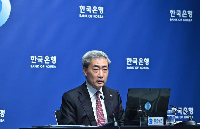 신현송 한국은행 총재가 16일 서울 중구 한국은행에서 열린 금융통화위원회 통화정책방향 기자간담회에서 발언하고 있다. [사진=연합뉴스]