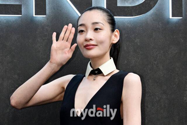 2026년 7월 15일 오후 서울 강남구 압구정동 팔라초 펜디에서 진행된 '2026 윈터 컬렉션 런칭 포토콜'에 김민하가 참석해 포즈를 취하고 있다./곽경훈 기자 (kphoto@mydaily.co.kr)