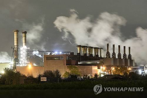 독일 뒤스부르크의 철강 공장 [AP 연합뉴스 자료사진. 재판매 및 DB 금지]
