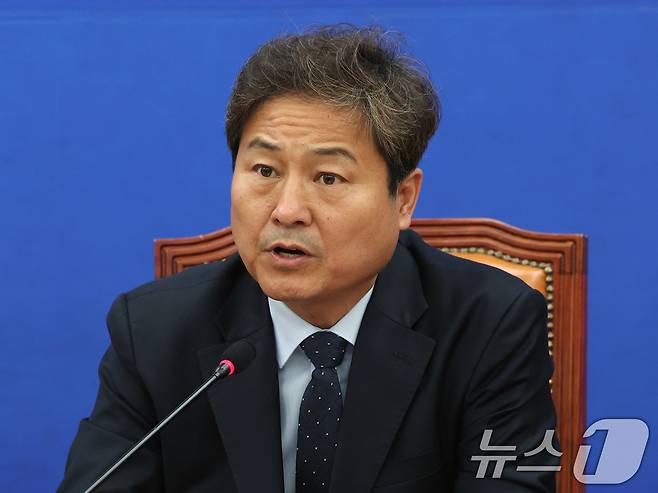 김영배 더불어민주당 선거제도 개혁 TF 부단장이 16일 오후 서울 여의도 국회에서 열린 '국민참정권 수호를 위한 선거제도 개혁 TF 2차 회의'에서 모두발언을 하고 있다. 2026.6.16 ⓒ 뉴스1 황기선 기자