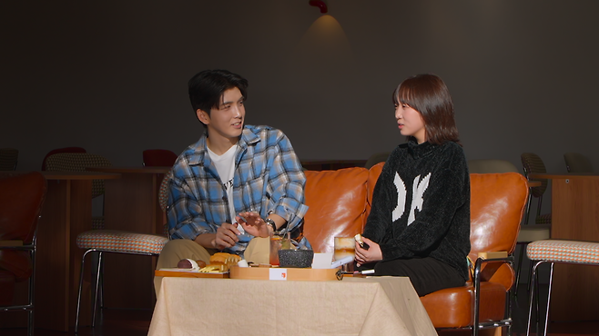 넷플릭스 예능 <모태솔로지만 연애는 하고 싶어> 시즌 2의 한 장면. 넷플릭스 제공