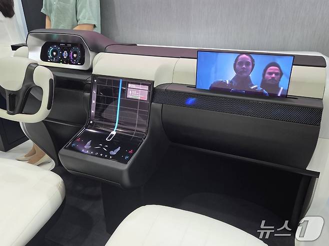 삼성디스플레이가 모빌리티용 슬라이더블 등을 선보이고 있다. 2026. 7. 22/뉴스1 황진중 기자