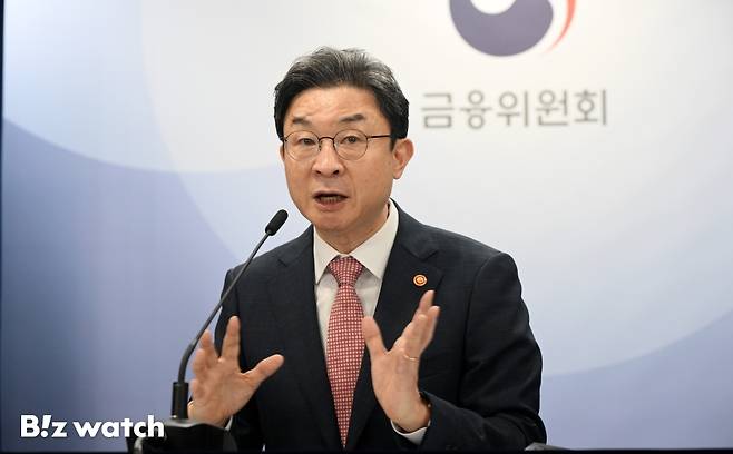 이억원 금융위원장이 5월 20일 정부서울청사에서 국정 1년차 주요 성과 및 주요 추진과제 발표 기자간담회를 갖고 있다./사진=이명근 기자 qwe123@