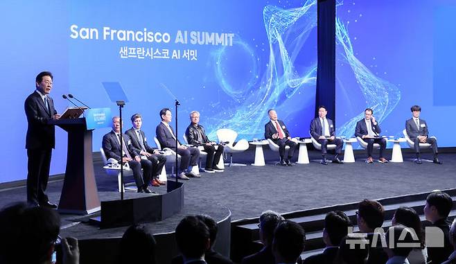 [샌프란시스코=뉴시스] 김진아 기자 = 이재명 대통령이 24일(현지 시간) 미국 샌프란시스코 더 미드웨이에서 열린 샌프란시스코 AI 서밋에서 발언을 하고 있다. 2026.07.25. bluesoda@newsis.com