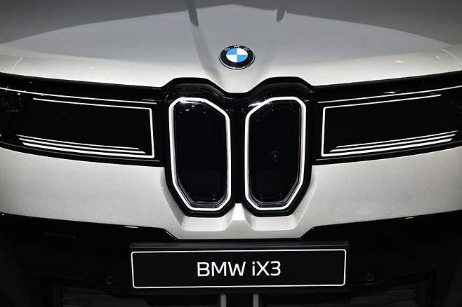 BMW iX3 전면부 (사진=BMW)