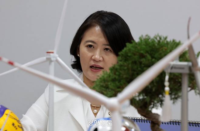 박지혜 더불어민주당 의원이 지난 22일 국회 의원회관에서 경향신문과 인터뷰하고 있다. 박민규 선임기자
