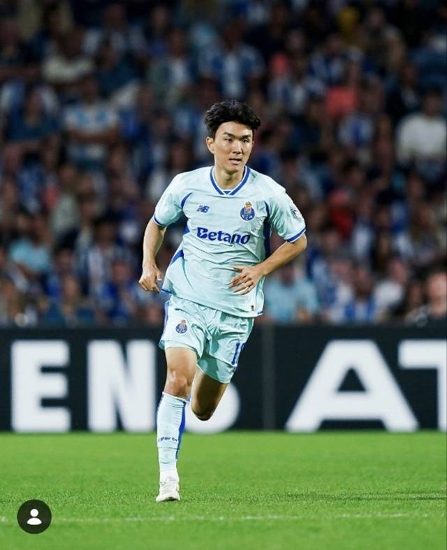 경기에 집중하는 황인범. /사진=FC포르투 SNS