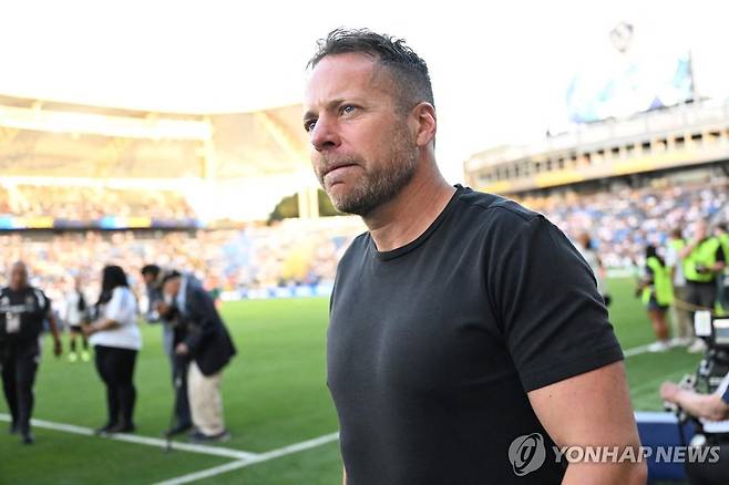 출처:연합뉴스 / 마크 도스 산토스 LAFC 감독