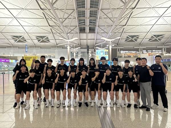 사진 제11회 국제핸드볼연맹(IHF) 세계여자청소년선수권대회에 출전하는 한국 선수들, 사진 제공=대한핸드볼협회