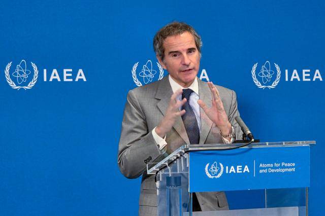 라파엘 그로시 국제원자력기구(IAEA) 사무총장이 8일(현지시간) 오스트리아 빈에서 열린 IAEA 이사회 회의 뒤 열린 기자회견에서 발언하고 있다. [사진=연합뉴스]