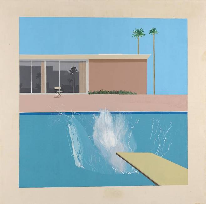 더 큰 첨벙(1967). 정오의 캘리포니아. 화면 어디에도 사람이 없고, 그림자도 없다. 방금 누군가 뛰어든 물보라와 빈 의자뿐이다. /런던 테이트미술관
