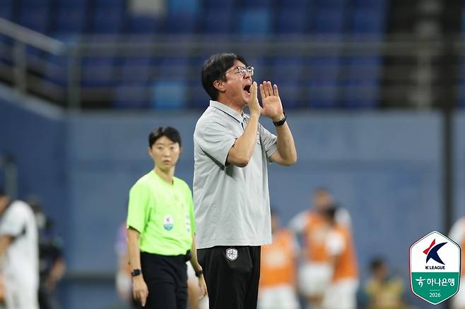 황선홍 대전 감독 | 프로축구연맹 제공