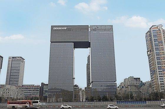 [출처=두산]