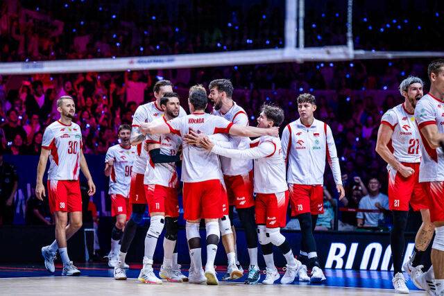 폴란드남자배구대표팀이 2일 열린 미국과 2026 VNL 결승전에서 풀세트 접전 끝에 3-2로 이겼다. 폴란드는 이날 승리로 지난해에 이어 VNL 2년 연속 우승을 달성했다./국제배구연맹(FIVB) 제공