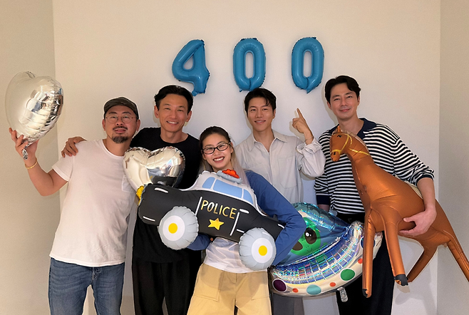 호프 400만. 사진| 플러스엠엔터테인먼트