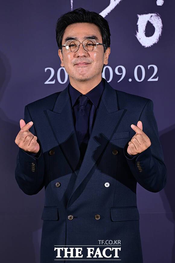 주인공 중구 역을 맡은 류승룡은 "'미쓰백'을 잘 봤다. 작품을 선택하는데 있어서 이지원 감독이 굉장히 큰 비중을 차지했다"고 말했다. /남윤호 기자