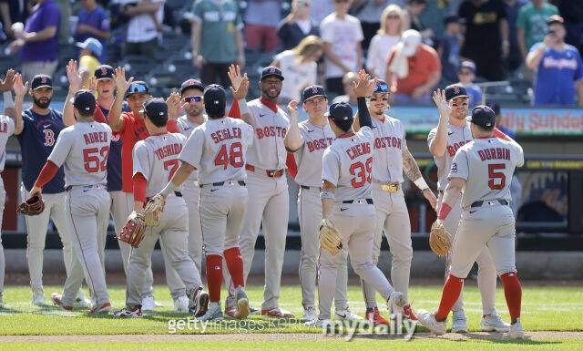 MLB 보스턴 레드삭스는 8일(한국시각) 열린 애슬레틱스와 홈 경기서 13-1로 대승을 거두며 9연승으로 내달렸다./게티이미지코리아
