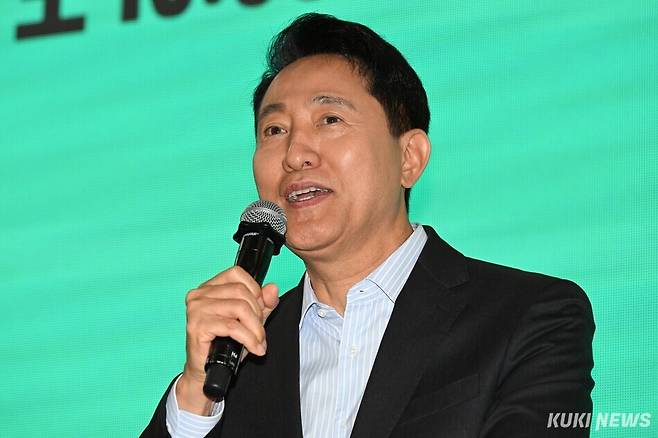 오세훈 서울시장이 지난달 10일 동대문디자인플라자(DDP)에서 열린 ‘2026 서울청년정책박람회’에서 발언하고 있다. 임은재 기자
