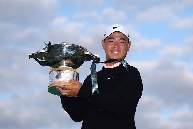 [서울=뉴시스]스코틀랜드 오픈에서 우승한 김주형. (사진=PGA 투어 제공)