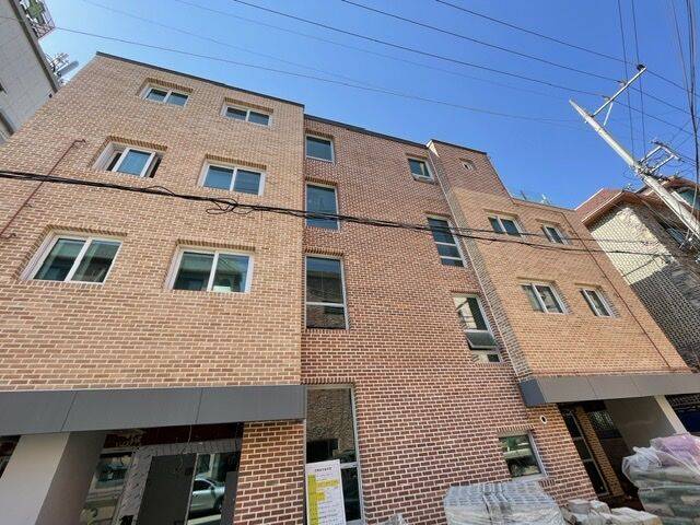 경기 안산시 노인케어안심주택 3곳 중 한곳인 안산시 상록구 일동에 위치한 ‘노인케어안심주택’ 전경. 안산시