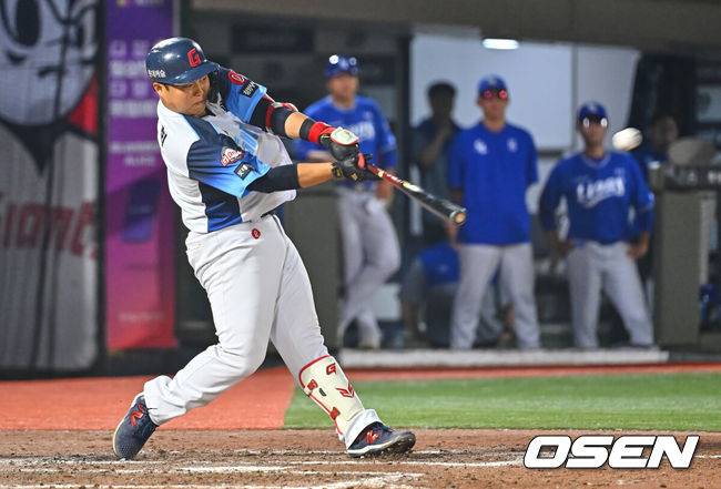 롯데 자이언츠 한동희. /OSEN DB
