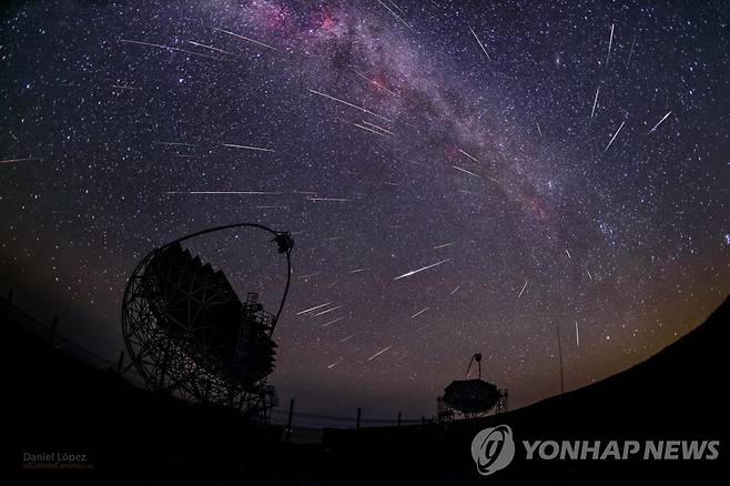페르세우스 유성우 모습 [홍대용과학관 제공. 연합뉴스 자료사진]