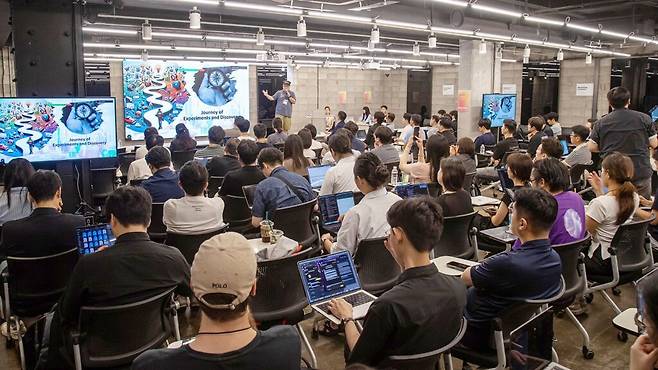 스파크랩은 지난 13일 서울 강남구 마루180에서 AI 네이티브 창업 프로그램 ‘스파크클로(Spark Claw)’ 부트캠프를 시작했다.  (사진=스파크랩)