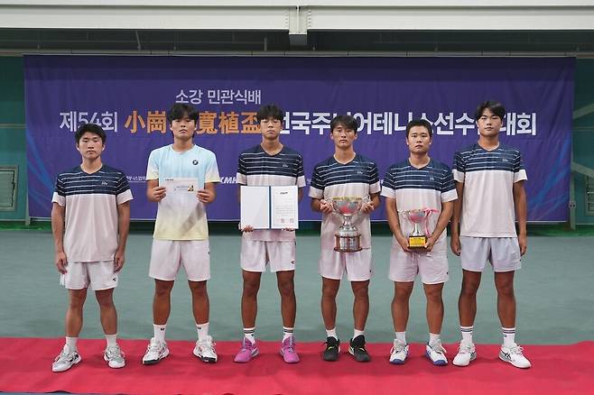 소강배 남고부 단체 우승 양구고. 사진/김도원 기자