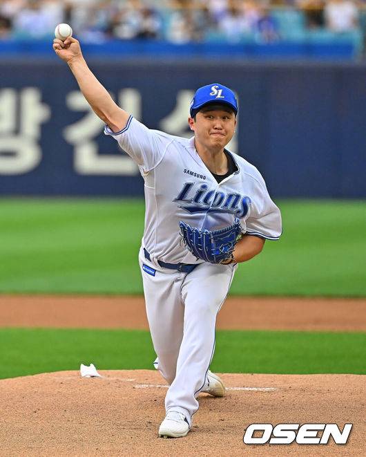 [OSEN=대구, 이석우 기자] 28일 대구삼성라이온즈파크에서 2026 신한 SOL KBO 리그 삼성 라이온즈와 KIA 타이거즈의 경기가 열렸다. 홈팀 삼성은 최원태가, 방문팀 KIA는 올러가 선발 출전했다. 삼성 라이온즈 선발 투수 최원태가 역투하고 있다. 2026.07.28 / foto0307@osen.co.kr
