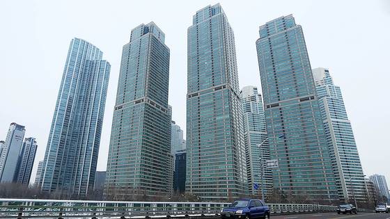 [2013-02-05-도곡동] 강남통신 용 사진, 도곡동 타워팰리스 / 김도훈