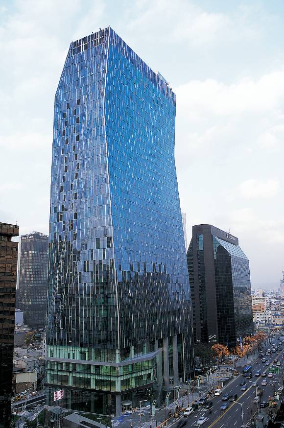 SK T타워 전경. [사진=SKT]