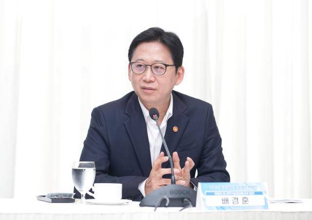 배경훈 부총리 겸 과학기술정보통신부 장관이 27일 오전 서울 중구 프레지던트 호텔에서 열린 '제 2차 과학기술·인공지능 전략회의'에서 발언하고 있다. [사진=연합뉴스]