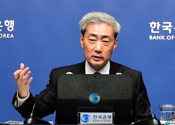 신현송 한국은행 총재가 27일 서울 중구 한국은행에서 열린 통화정책방향 기자간담회에 참석 발언을 하고 있다./사진=사진공동취재단