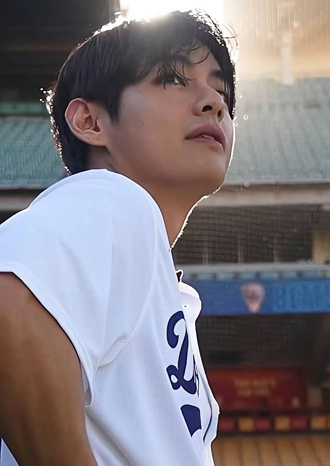 Captura de tela do canal oficial do LA Dodgers no YouTube.