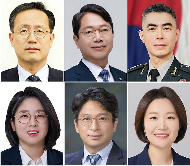 ▲ 청와대는 이재명 대통령이 30일 경제부총리 겸 재정경제부 장관을 포함한 6곳의 장관 후보자를 지명했다고 밝혔다.윗줄 왼쪽부터 재정경재부 장관 후보로 지명된 이형일 1차관, 법무부 장관 후보로 지명된 더불어민주당 김승원 의원, 국방부 장관 후보로 지명된 강신철 전 연합사 부사령관.아랫줄 왼쪽부터 성평등가족부 장관 후보로 지명된 기본소득당 용혜인 의원, 국토부 장관 후보로 지명된 홍지선 2차관, 중소벤처기업부 장관 후보로 지명된 민주당 이소영 의원. 청와대 제공