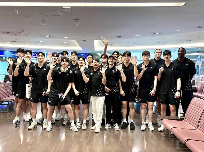 고양 소노 선수단이 31일 일본 전지훈련을 위해 출국했다. 사진 | 고양 소노