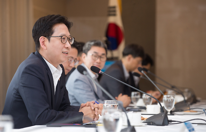 대폭 늘어난 내년도 예산안을 편성한 과학기술정보통신부(사진은 배경훈 과기정통부 장관)