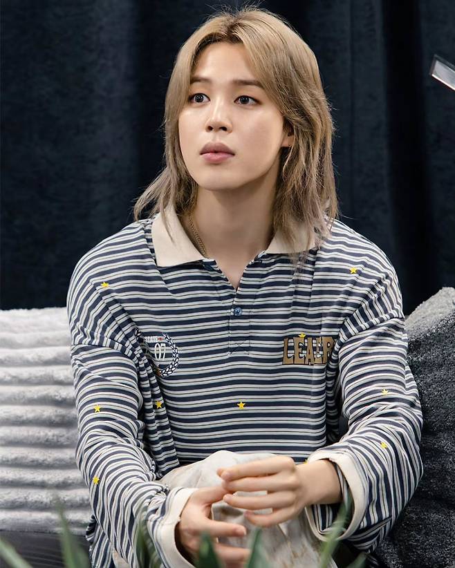 Jimin, do BTS, comemora seu aniversário em 13 de outubro com uma sequência de 6 vitórias consecutivas nas votações de aniversário... Conquistando os corações dos fãs do mundo todo → Festival 'Jimtober' anunciado.