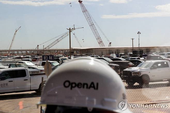 오픈AI 데이터센터의 철골 구조물들 [로이터=연합뉴스 자료사진. 재판매 및 DB 금지]