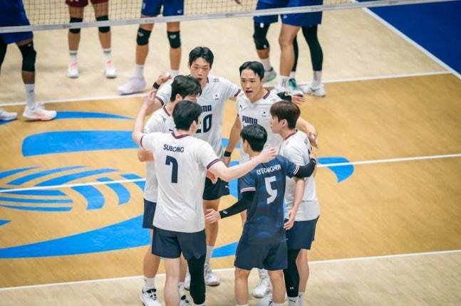 남자 배구 대표팀이 7일 아시아남자배구선수권에서 태국에 패했다. (FIVB 홈페이지 캡처)