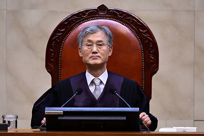 지난해 5월1일 조희대 대법원장이 대법원에서 이재명 당시 더불어민주당 대선후보의 공직선거법 위반 사건 상고심 선고를 위해 재판을 준비하고 있다. ⓒ공동취재