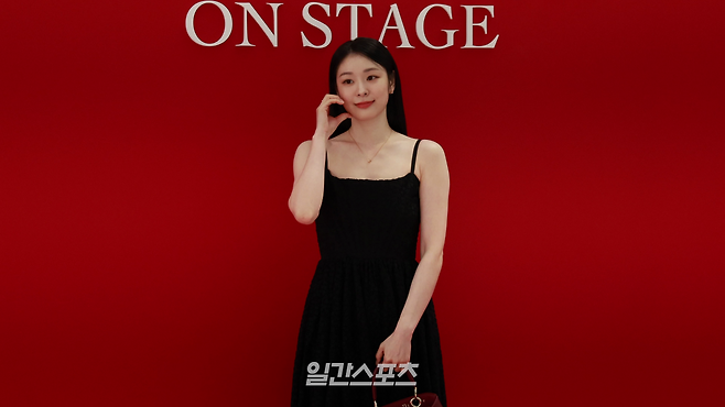 전 피겨스케이팅선수 김연아가 7일 오후 롯데백화점 잠실점 에비뉴엘에서 진행된 크리스챤 디올 뷰티 루즈 디올 온 스테이지 팝업 포토콜에 참석했다. 정다이 기자 diana23@edaily.co.kr /2026.09.07