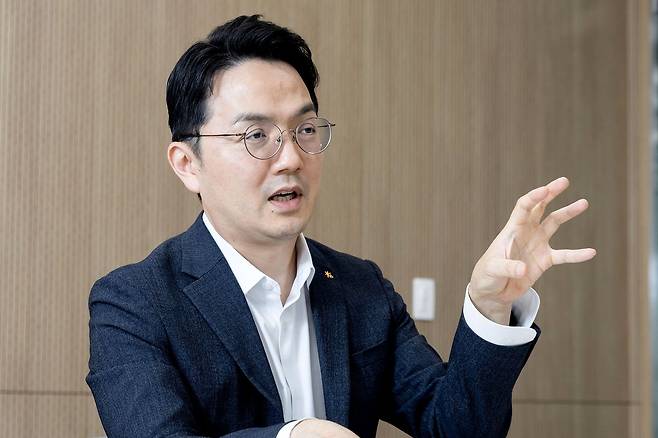 이은택 KB증권 자산배분전략 이사는 “지금은 잠정 실적보다 실제 실적 발표와 콘퍼런스콜이 중요할 수 있다”며 “시장의 의심을 확인하는 작업”이라고 말했다.