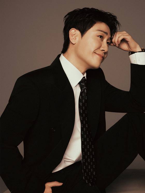 영탁, 어비스컴퍼니 제공