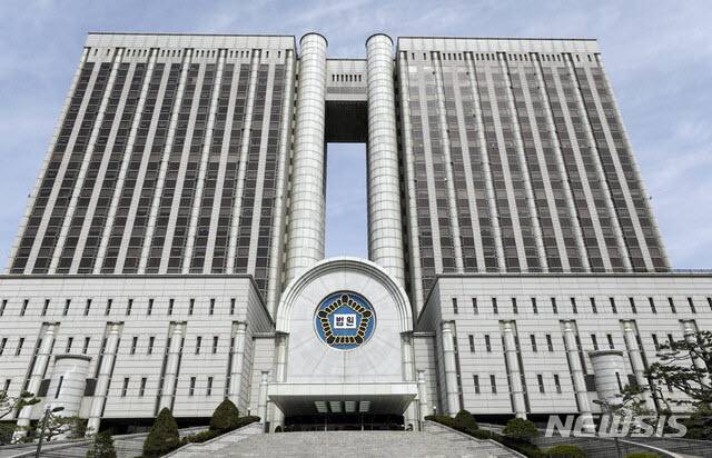 서울중앙지법 전경 (사진 = 뉴시스)