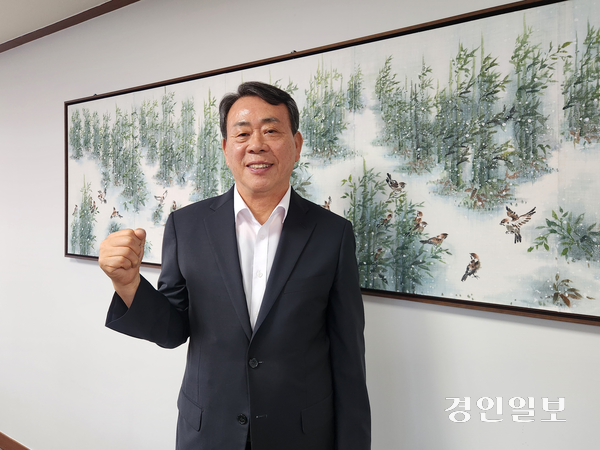 허예회 (주)중원냉열 대표는 “고효율·친환경 기술로 탄소 저감에 앞장서고 우리 사회에 이로운 기여를 하는 친환경 냉동·공조 기업이 되겠다”고 말했다. 2026.9.16 /유진주기자 yoopearl@kyeongin.com