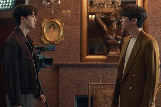 출처:tvN '포핸즈'