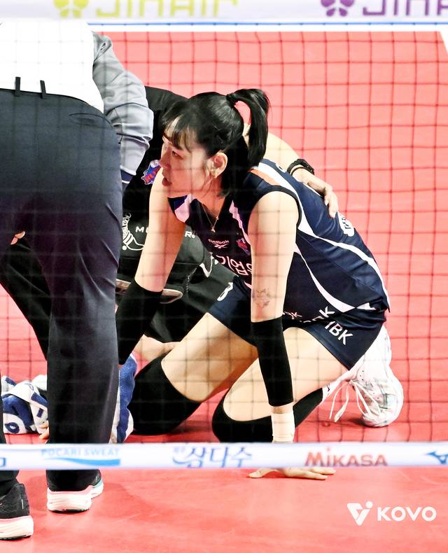 V리그 여자부 IBK기업은행의 베테랑 리베로 임명옥은 지난 2월 아킬레스건이 끊어지는 심각한 부상을 당해 선수 생명의 위기를 맞았다.  한국배구연맹 제공